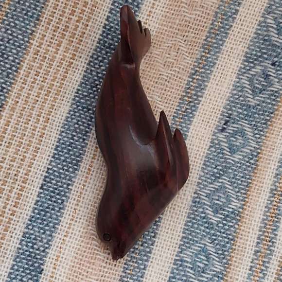 Vintage Hand Carved Wooden‎ Balanced Seal - Picture 7 of 16